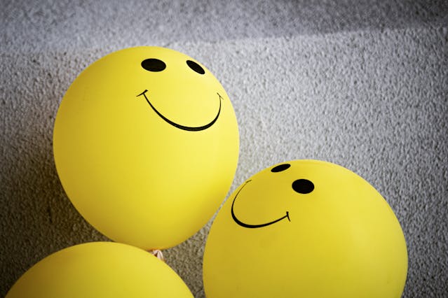 happy balloons